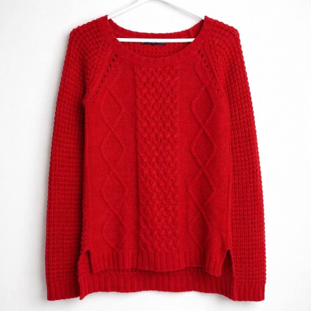 Just In Time Pullover Sweater Colorful Red Cable Knit Casual Cozy Winter